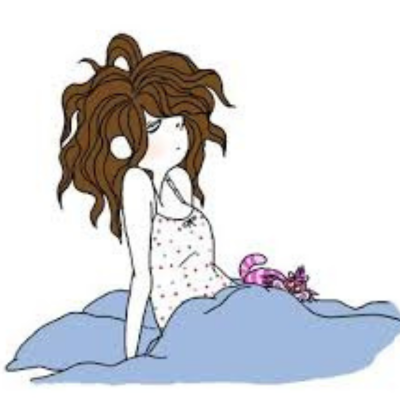 femme qui se réveille difficilement